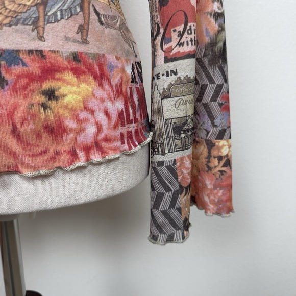 Y2K Vibrant Hawaiian Print Top Womens Medium* Hula Girl Lettuce Hem Dainty Fairy - Picture 7 of 12